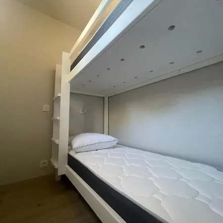 Two Bedroom Sea View Fr139 Apartamento